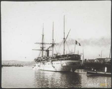 Navire à vapeur le Vinh-Long (Marseille)